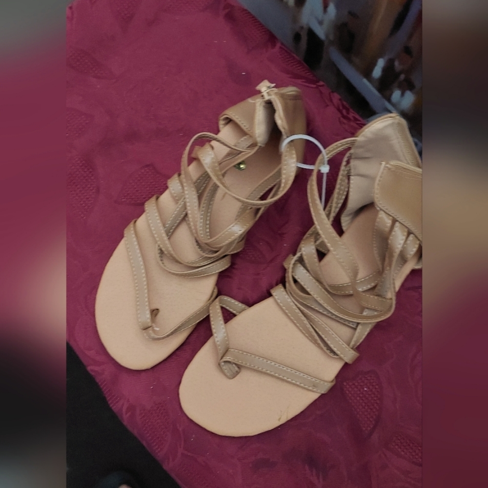 Tan sandles size listed as 38